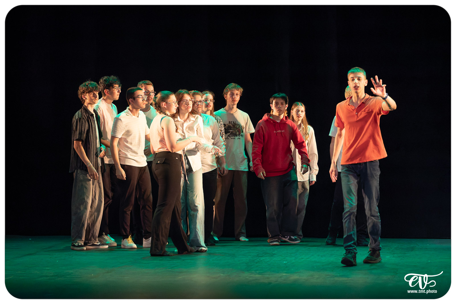 MAIS SONGEONS À RÉPÉTER S'IL VOUS PLAIT !